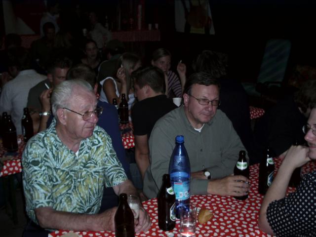 Aug23_84.JPG, 507124 bytes, 23.08.2002