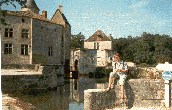chateau_brede.bmp, 904470 bytes, 01.04.2002